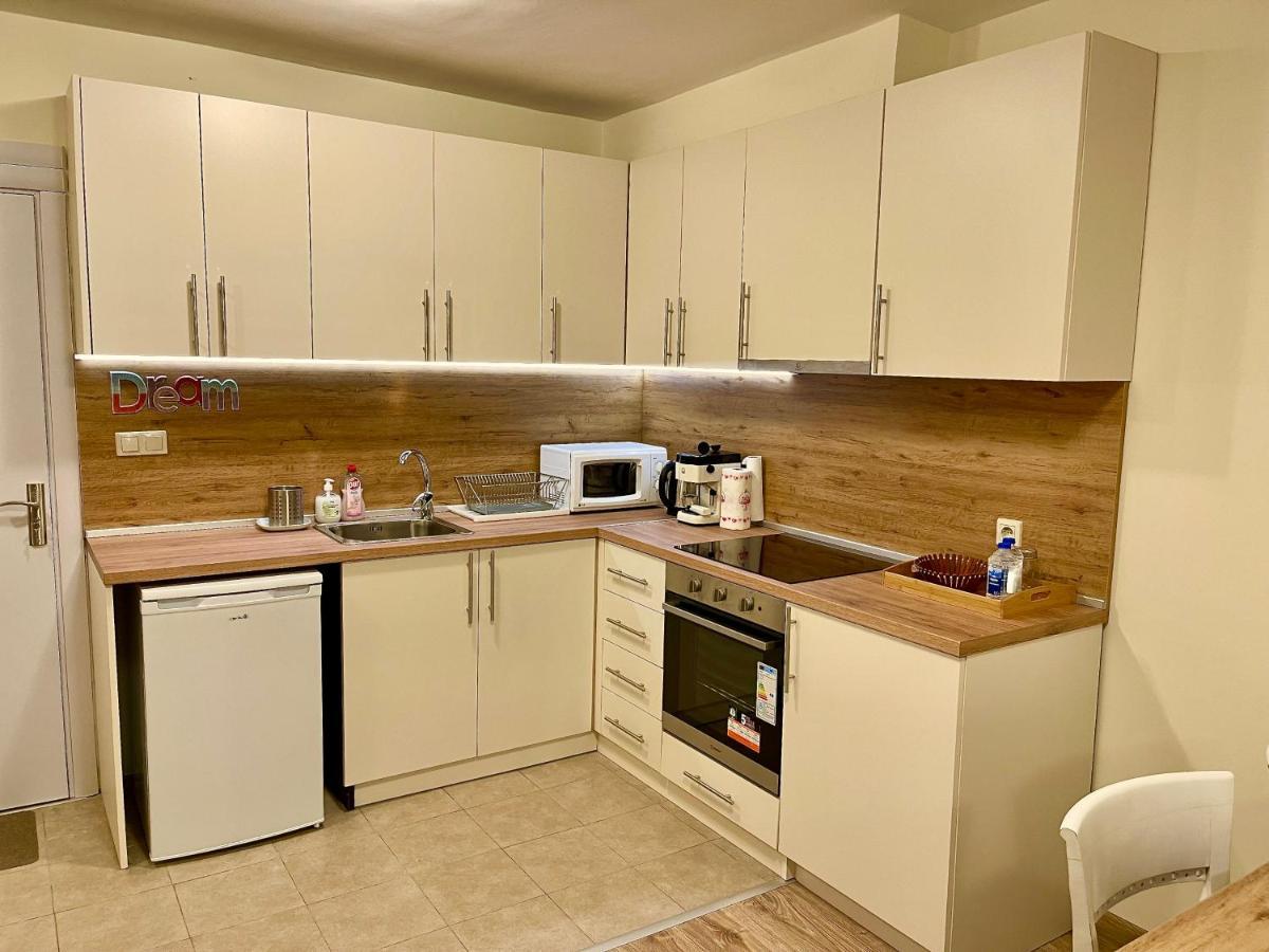 Pirin Dream View Apartment Razlog Exterior foto